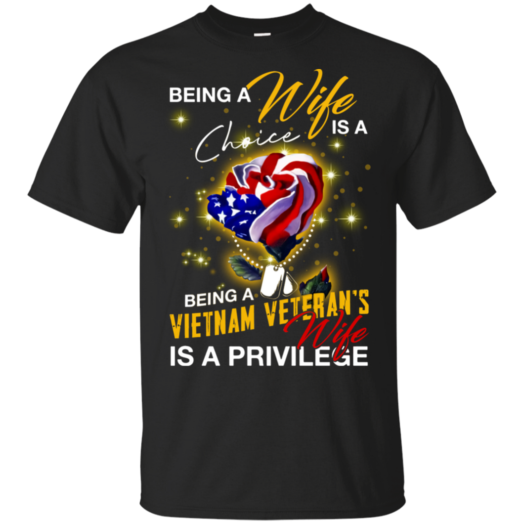 Being Vietnam Veteran_s Wife Is A Privilege Black T-Shirt Men